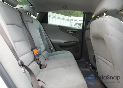 2018 Chevrolet Malibu Lt z USA, uszkodzony, nr VIN 1G1ZD5ST1JF205558